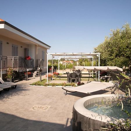 Il Violino Degli Dei Holiday House อาเจโรลา ภายนอก รูปภาพ
