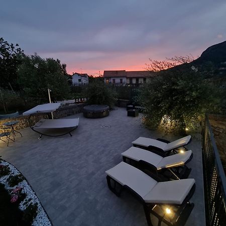Il Violino Degli Dei Holiday House อาเจโรลา ภายนอก รูปภาพ