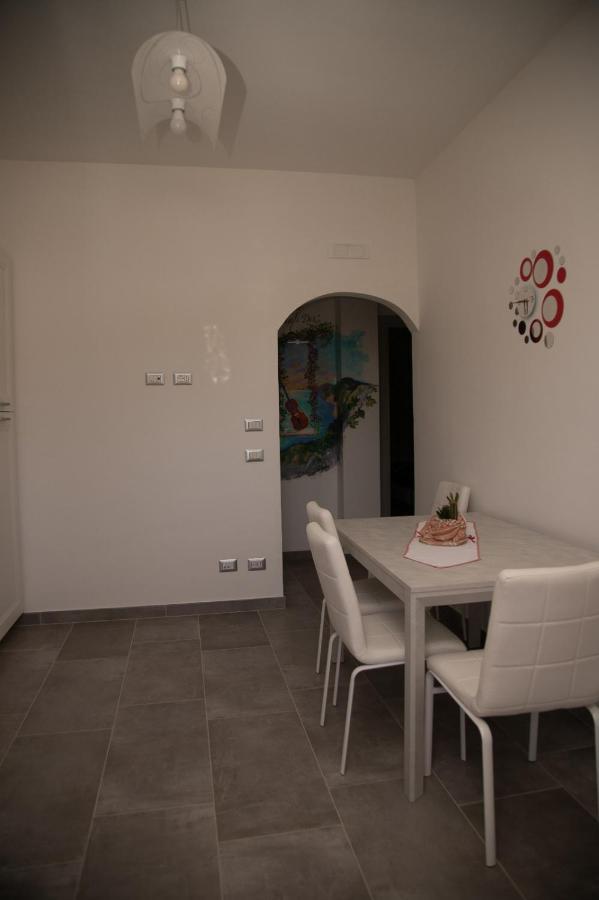 Il Violino Degli Dei Holiday House อาเจโรลา ภายนอก รูปภาพ